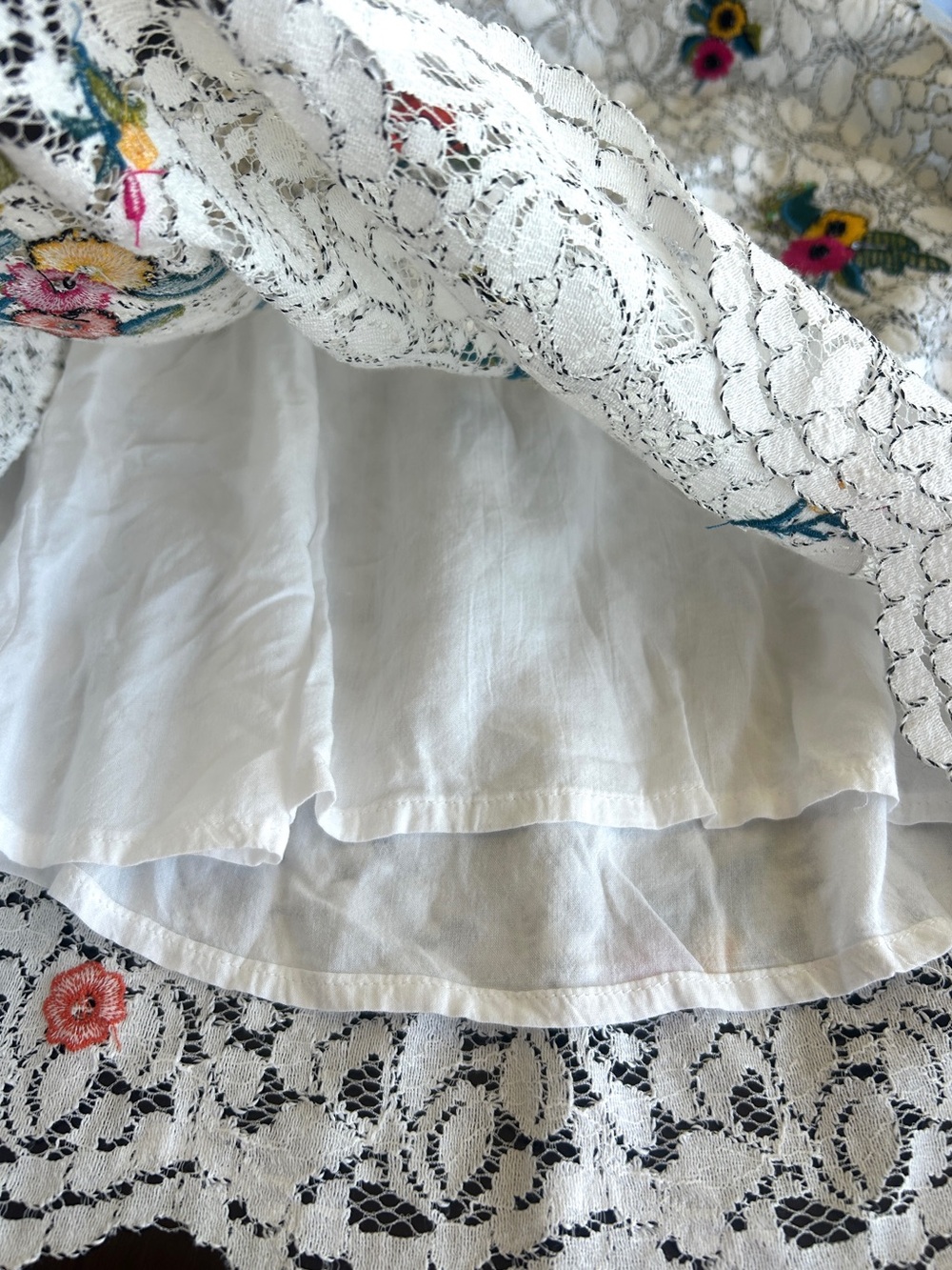 Maeve Anthropologie Macie tank embroidered sequins white lace 0 Petite - Picture 8 of 9